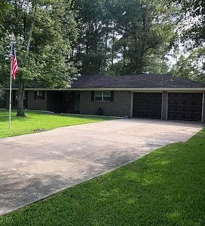 1st image of 121 Rolling Hills Dr