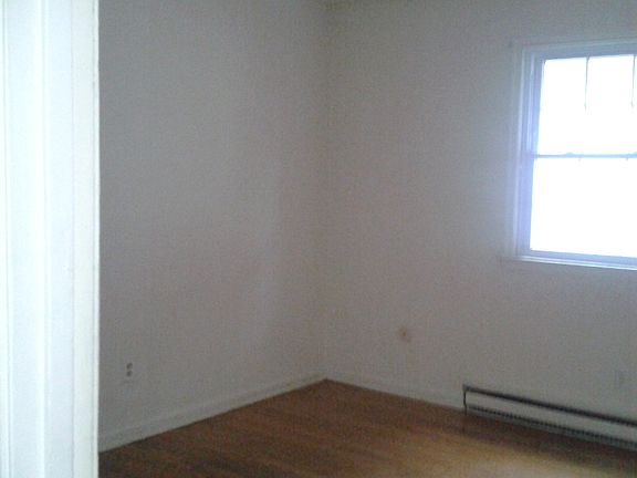 4th image of 2309 Dublin St #A