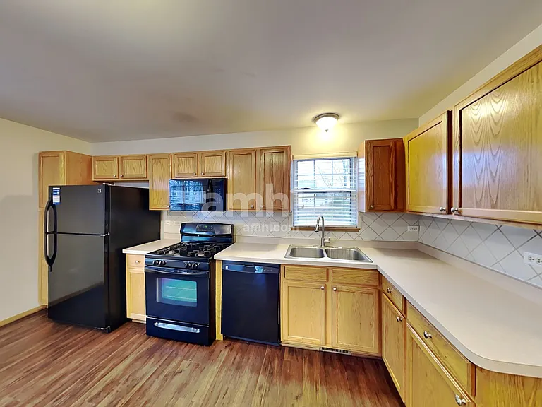 25610 S Rose Ln — Photo 3