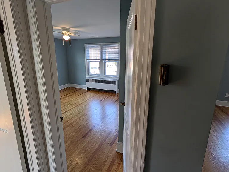 35A E Main St — Photo 12