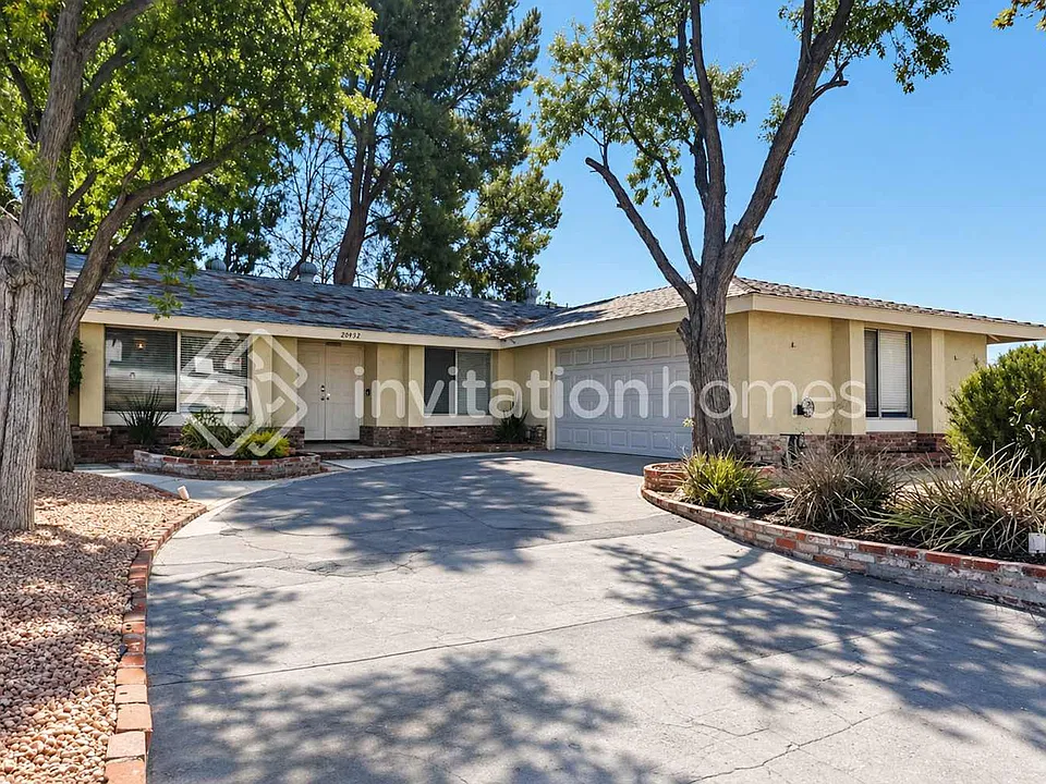 20932 Shine Dr