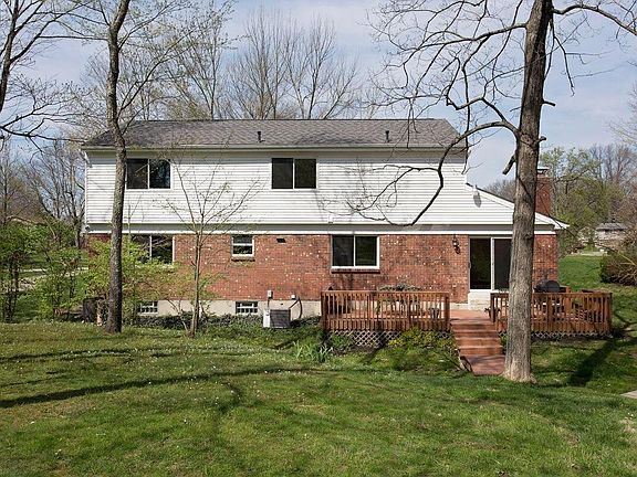 4th image of 3600 Brookhaven Dr