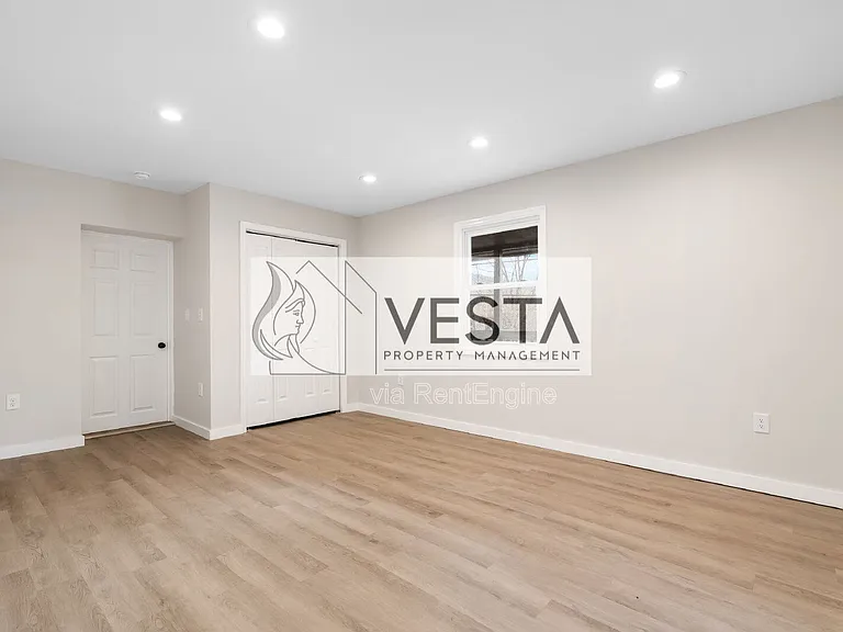 2383 Dutch Cove Rd #1 — Photo 20