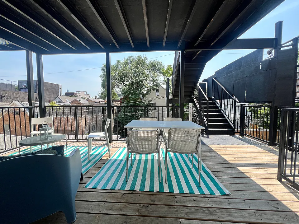 1637 W North Ave #2