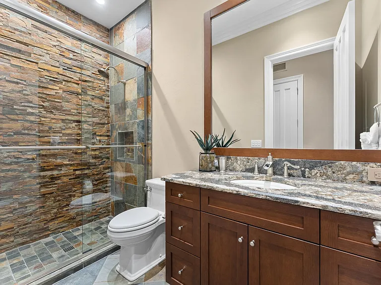 26476 Hickory Blvd — Photo 37