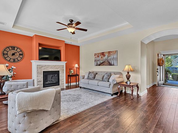 3rd image of 1212 S Nineiron St