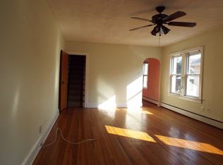 52 Elizabeth Ave, Hamilton, NJ 08610