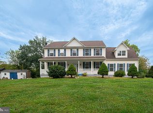 135 Old Waterloo Rd, Boyce, VA 22620