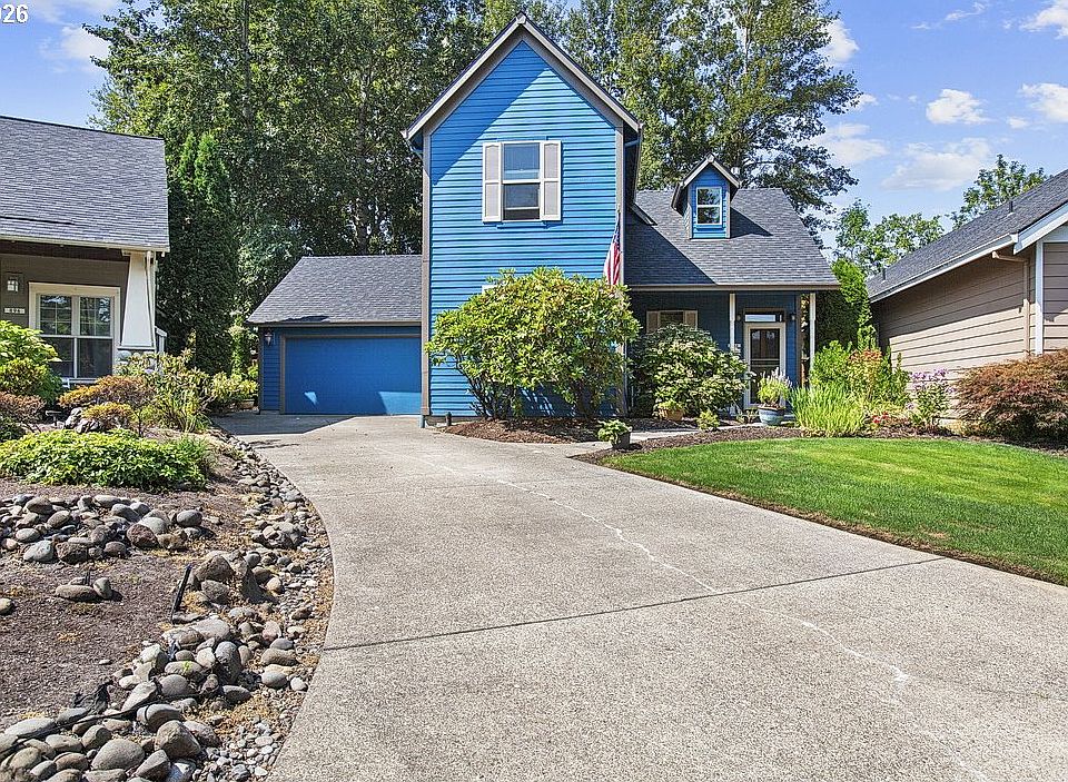 1st image of 898 NE Pacific Dr