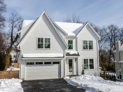 10 Wakenor Road, Westport, CT, 06880