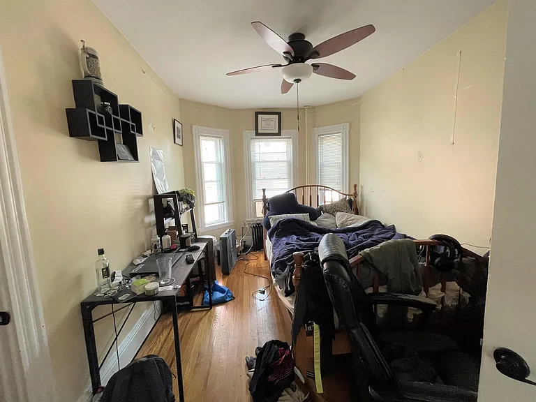 42 Gorham St — Photo 7