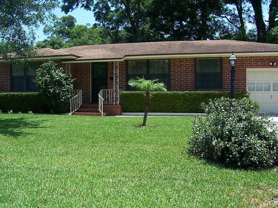 1st image of 1411 W Magnolia Cir