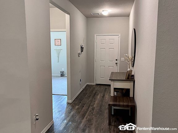 3rd image of 713 Hazy Shores Ln