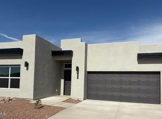 1055 Noria Ct, Las Cruces, NM 88012