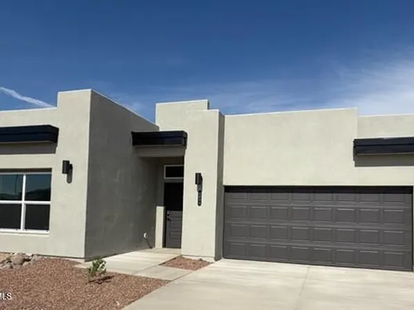 1055 Noria Ct, Las Cruces, NM 88012