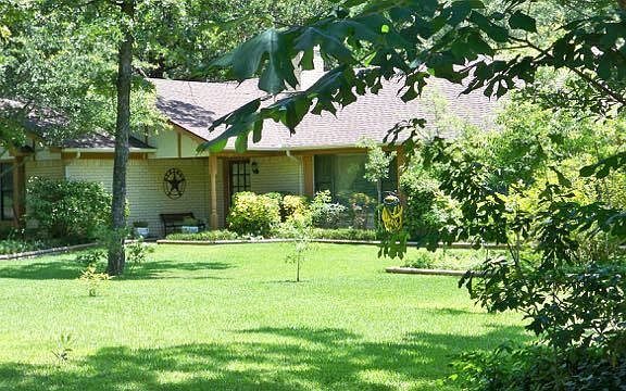 2nd image of 345 Woodcrest Cir