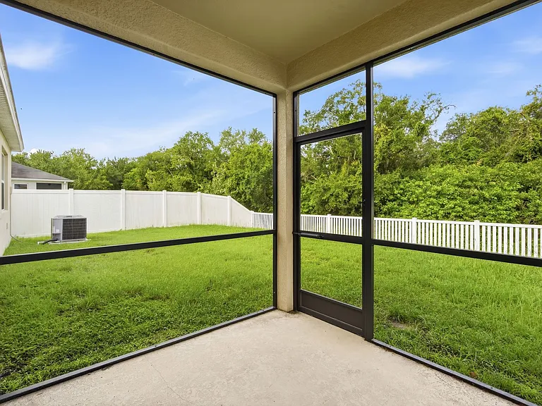 9108 Freedom Hill Dr — Photo 24