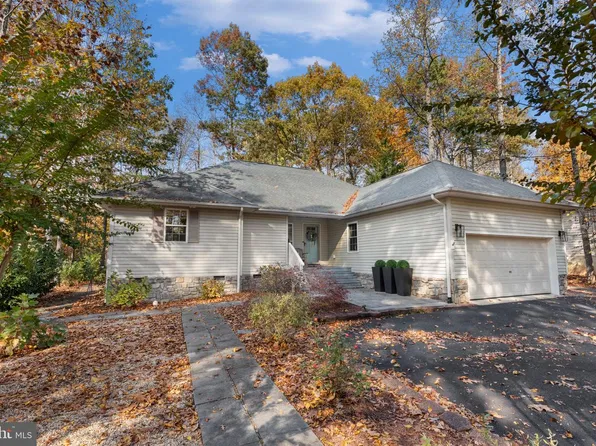 214 Monument Rd, Locust Grove, VA 22508