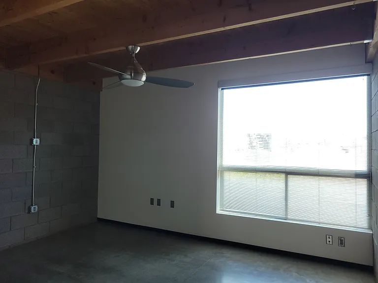 727 E Portland St #36 — Photo 8