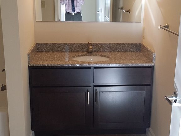 2nd bathroom