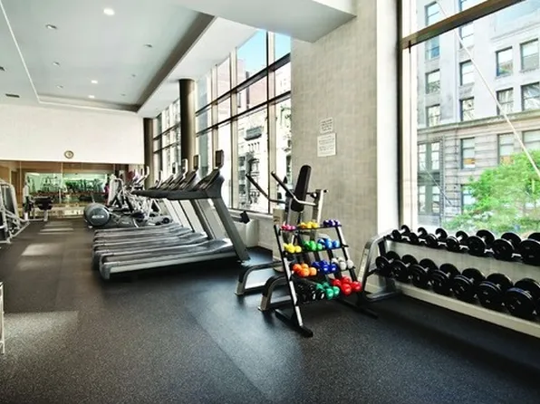 325 Fifth Avenue image 6 of 15