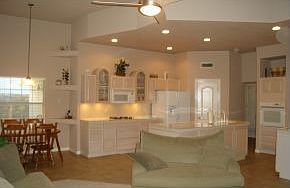 3rd image of 10801 Loma Del Norte Dr