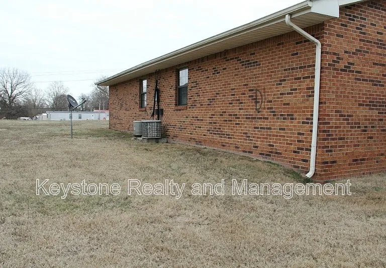 1375 Thompsonville Ln #44 — Photo 3