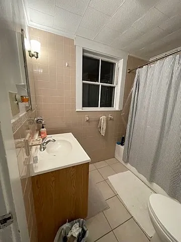373 Pleasant St — Photo 5