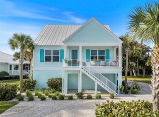 622 Riverside Landing Dr, Oak Hill, FL 32759