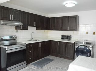 137 Markham St, Toronto, ON M6J 2G4