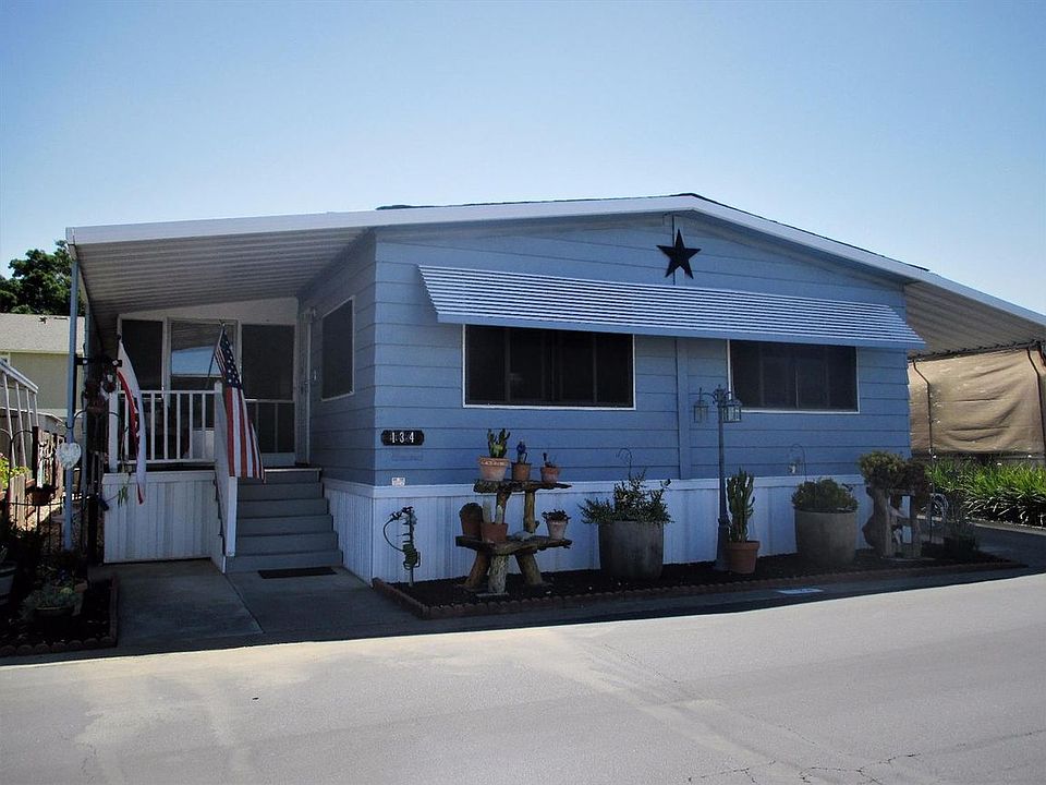 1st image of 134 Leisureville Cir