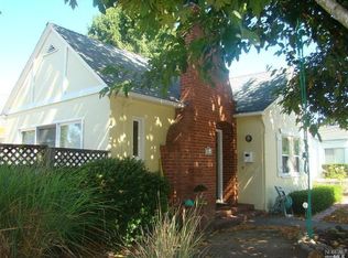 1949 Belmont Ct, Santa Rosa, CA 95404