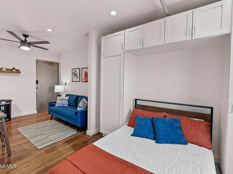 513 W San Antonio Ave #3 — Photo 8