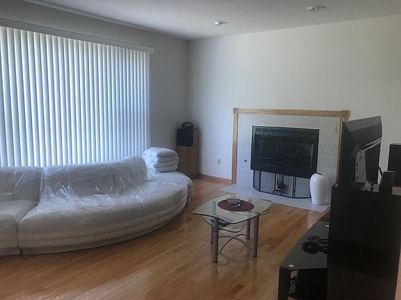4th image of 7169 Robinswood St
