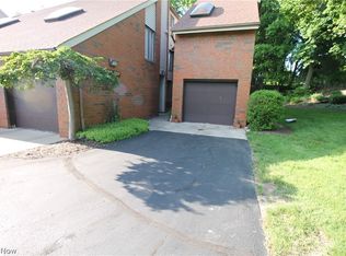 4695 Mayfield Rd APT D, Cleveland, OH 44121