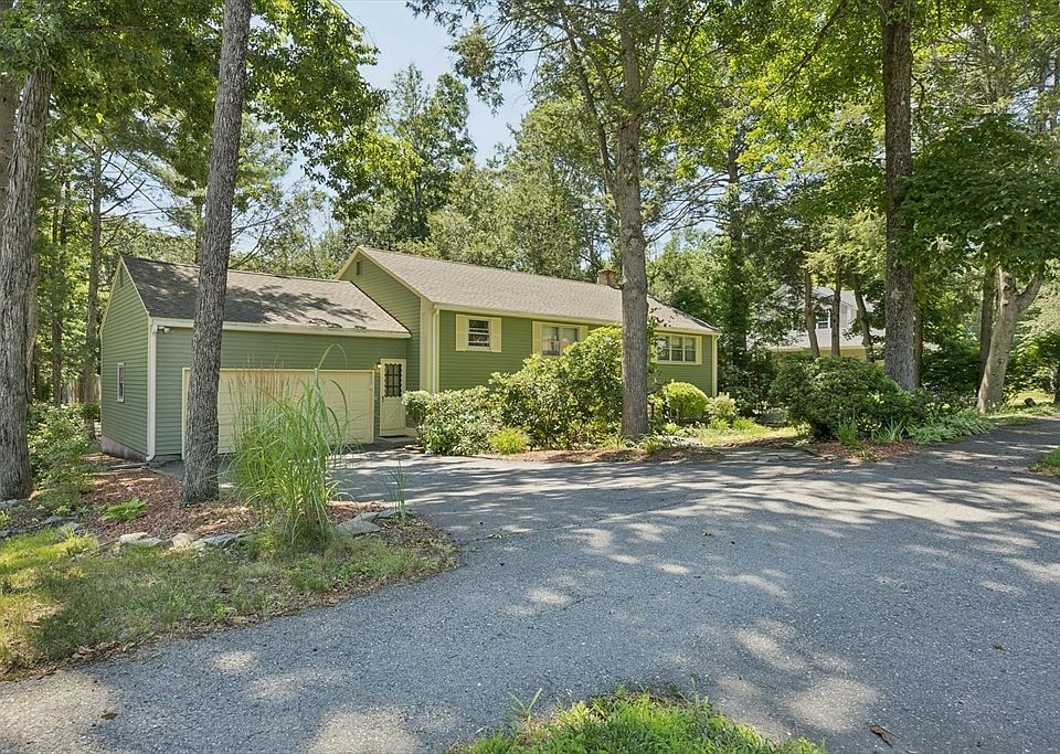 1st image of 19 Hickory Dr