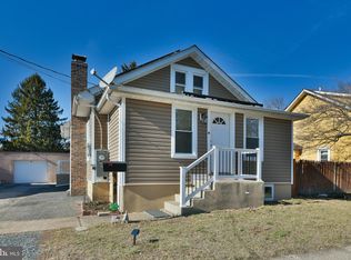 168 Edmund St, Hamilton, NJ 08610