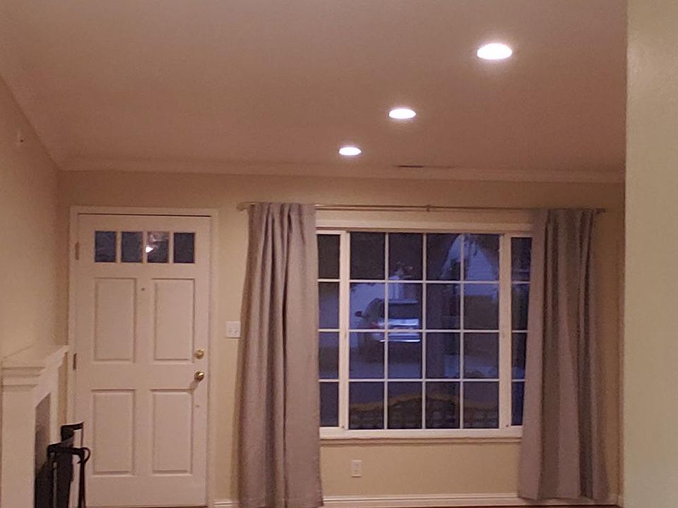 1st image of 678 Enright Ave