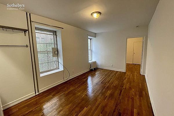 1st image of 230 W 82nd St #B1