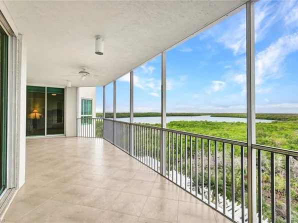 295 Grande WAY #405, NAPLES, FL 34110