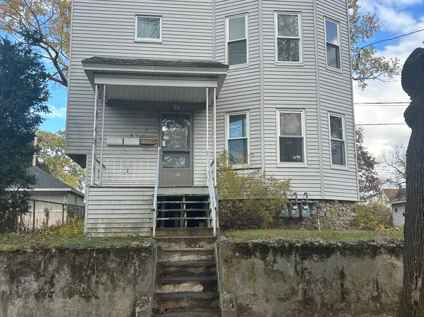 17 Abington St #2, Worcester, MA 01603