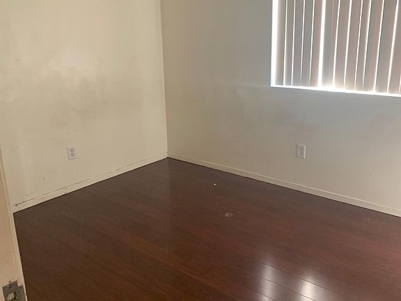 2nd image of 9869 Caspi Gardens Dr