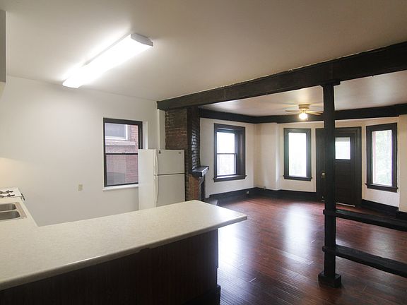 5th image of 312 S Trenton Ave #4
