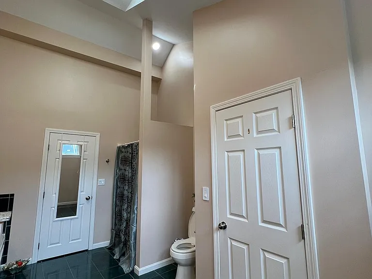 143 Westview Dr — Photo 19