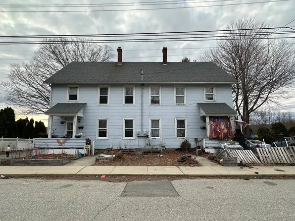 156-158 Mathewson Street, Griswold, CT 06351