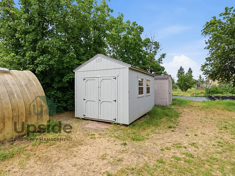 8719 E Valleyway Ave — Photo 38