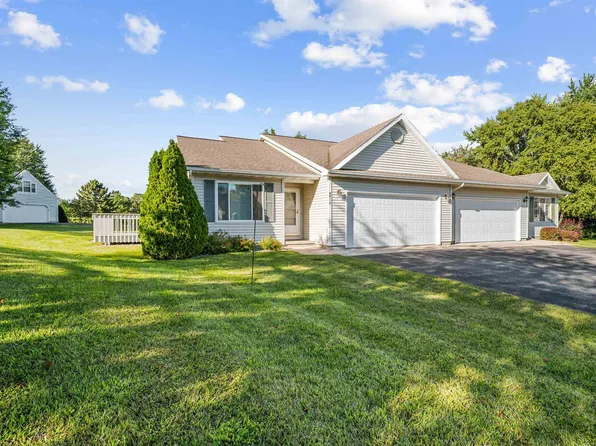 N6009 Heritage Dr #12, Green Lake, WI 54941