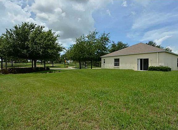 3rd image of 6703 Monarch Park Dr