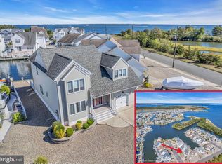 35 Jib Ct, Bayville, NJ 08721