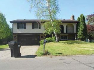 2117 Gunflint Trl N, Brooklyn Park, MN 55444